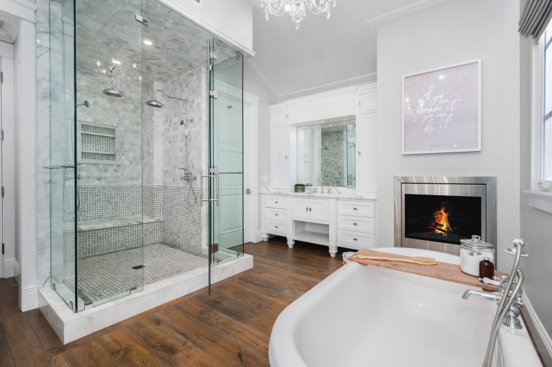 Luxurious Shower Spaces